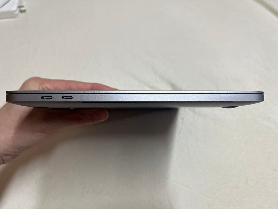 MacBook本体 MacBook Pro 13-inch 2020 1TB 32GB