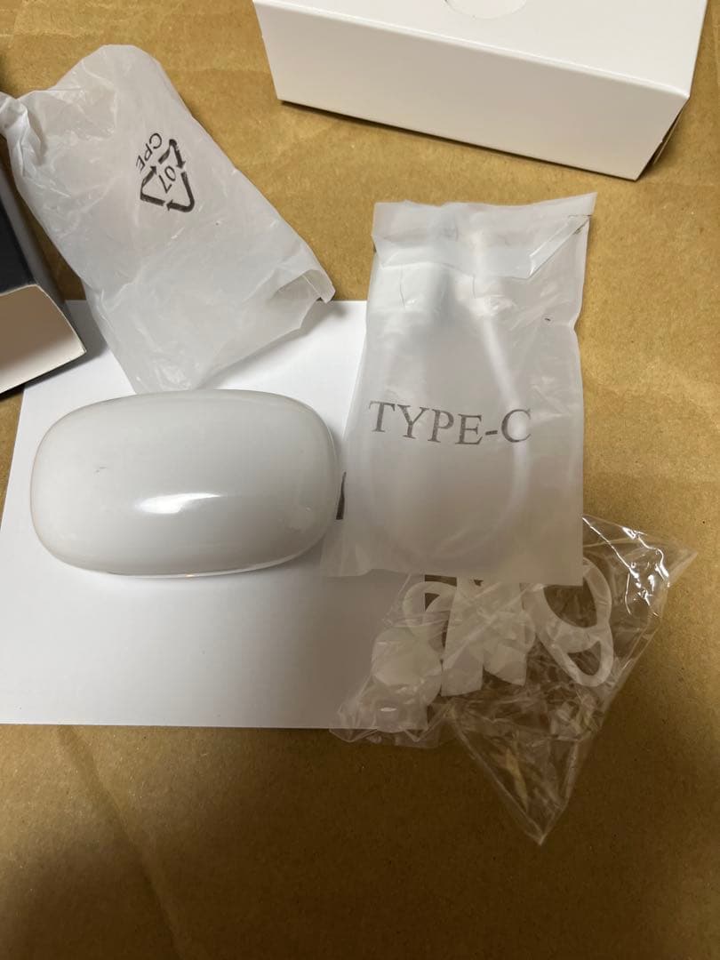 La prière コラボワイヤレスイヤホン ZEENY Lights3