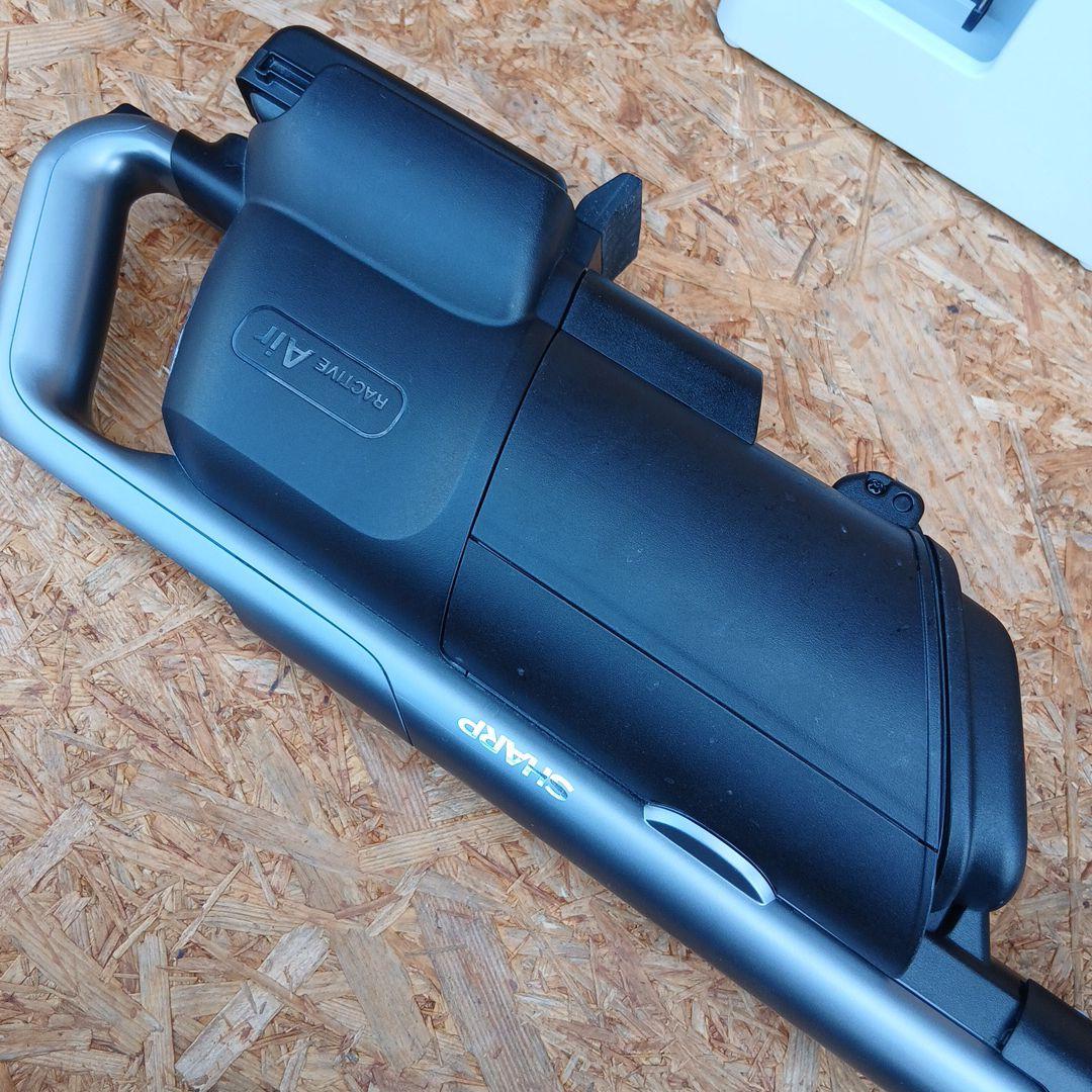 SHARP　EC-KR1-B　充電式スティッククリーナー　2023年製