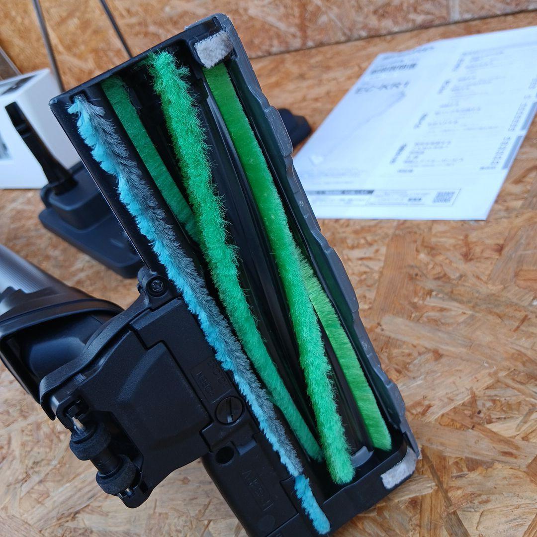 SHARP　EC-KR1-B　充電式スティッククリーナー　2023年製