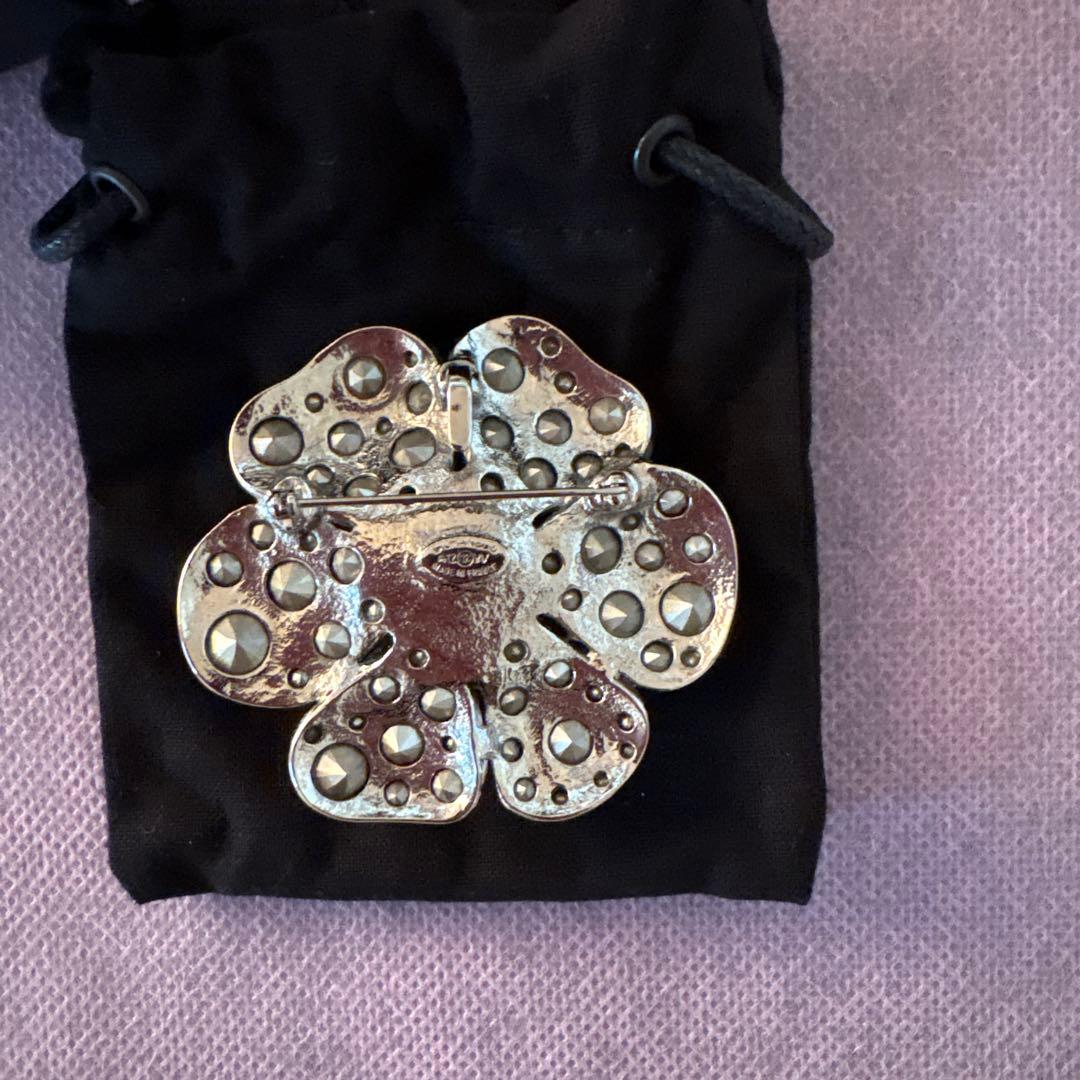 CHANEL ココマーク　カメリアブローチ