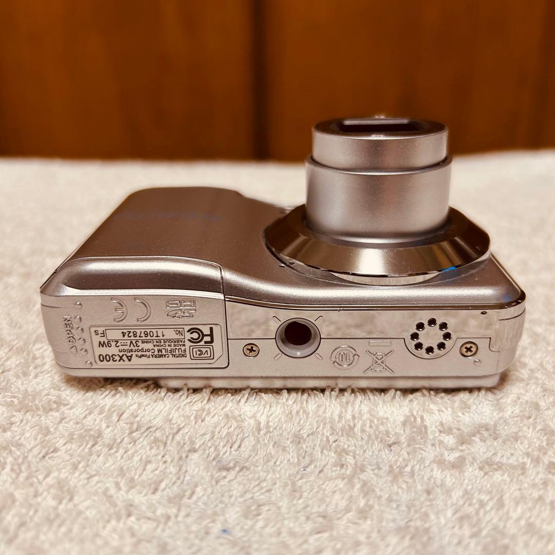 FUJIFILM FINEPIX AX300 オールドコンパクトデジタルカメラ