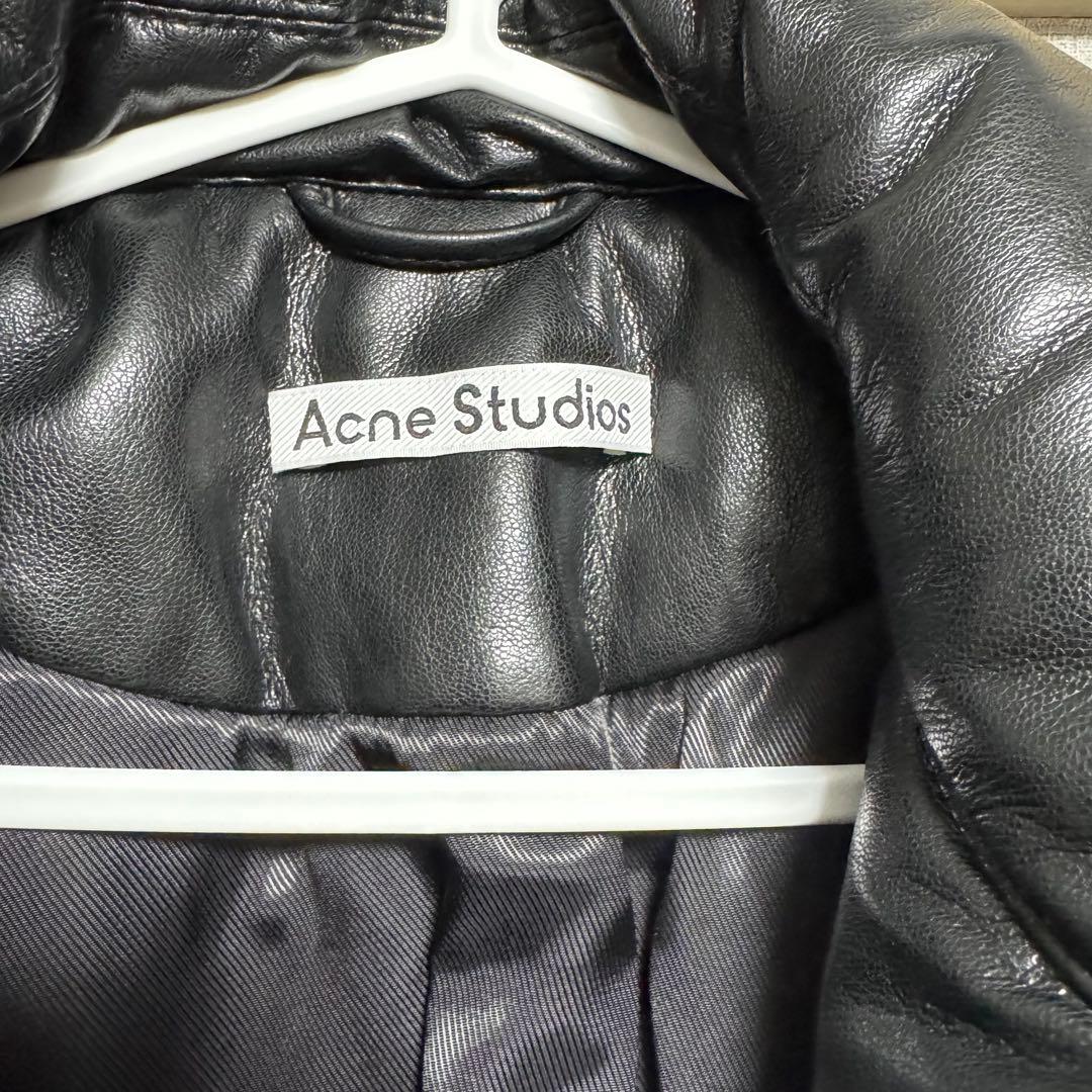 Acne Studios ボンバージャケット 黒