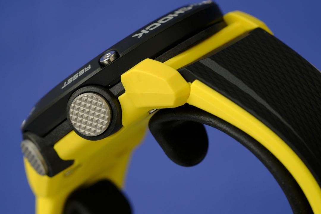 【美品】G-SHOCK GA-2000 ブラック×イエロー／箱有り (123)