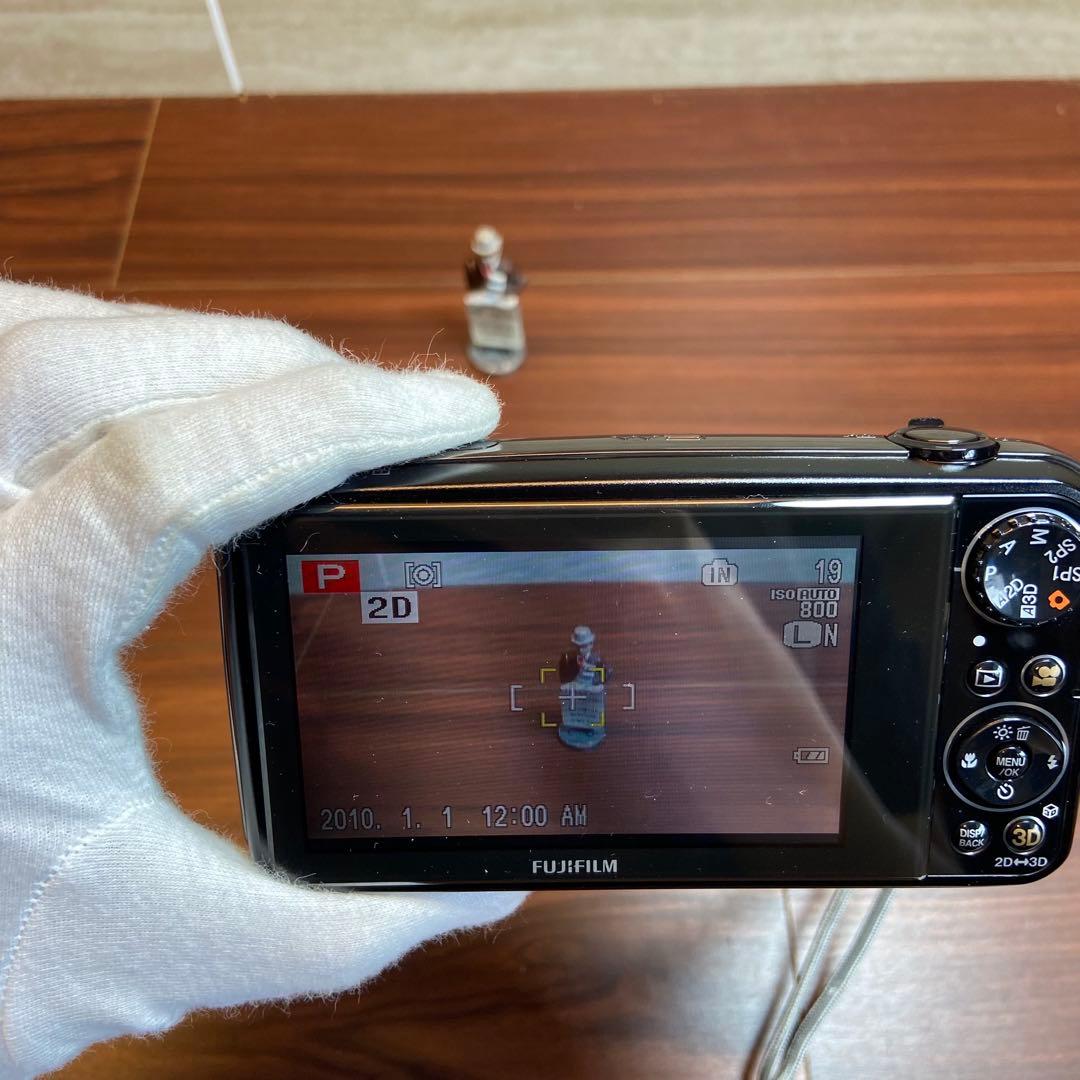 Fujifilm FinePix Real 3D W3 デジカメ 3364