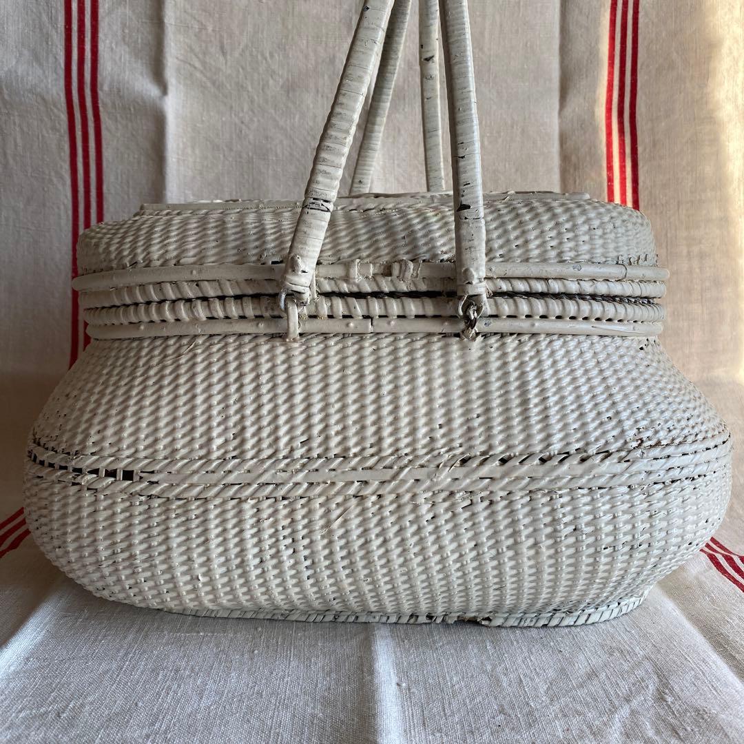 フランス　アンティークパニエ　プロヴァンスプリント　白いかご　ラタンバスケット