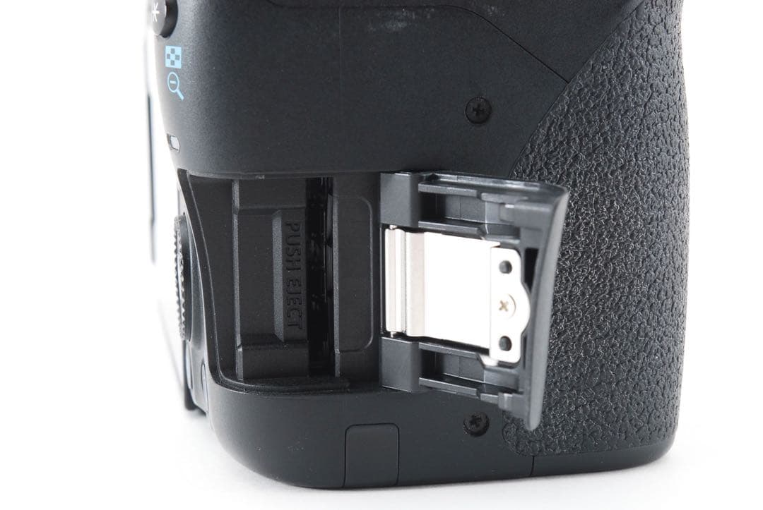 最新機種☆キャノンcanon kiss x 10i標準&望遠&単焦点レンズセット