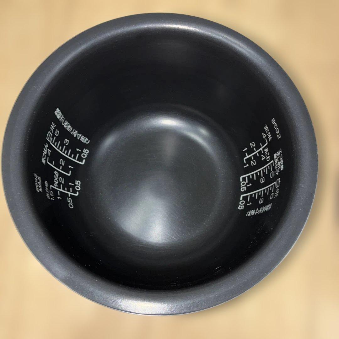 【極美品】象印 炊飯ジャー NW-PH10E2 圧力IH 5.5合 炎舞炊き