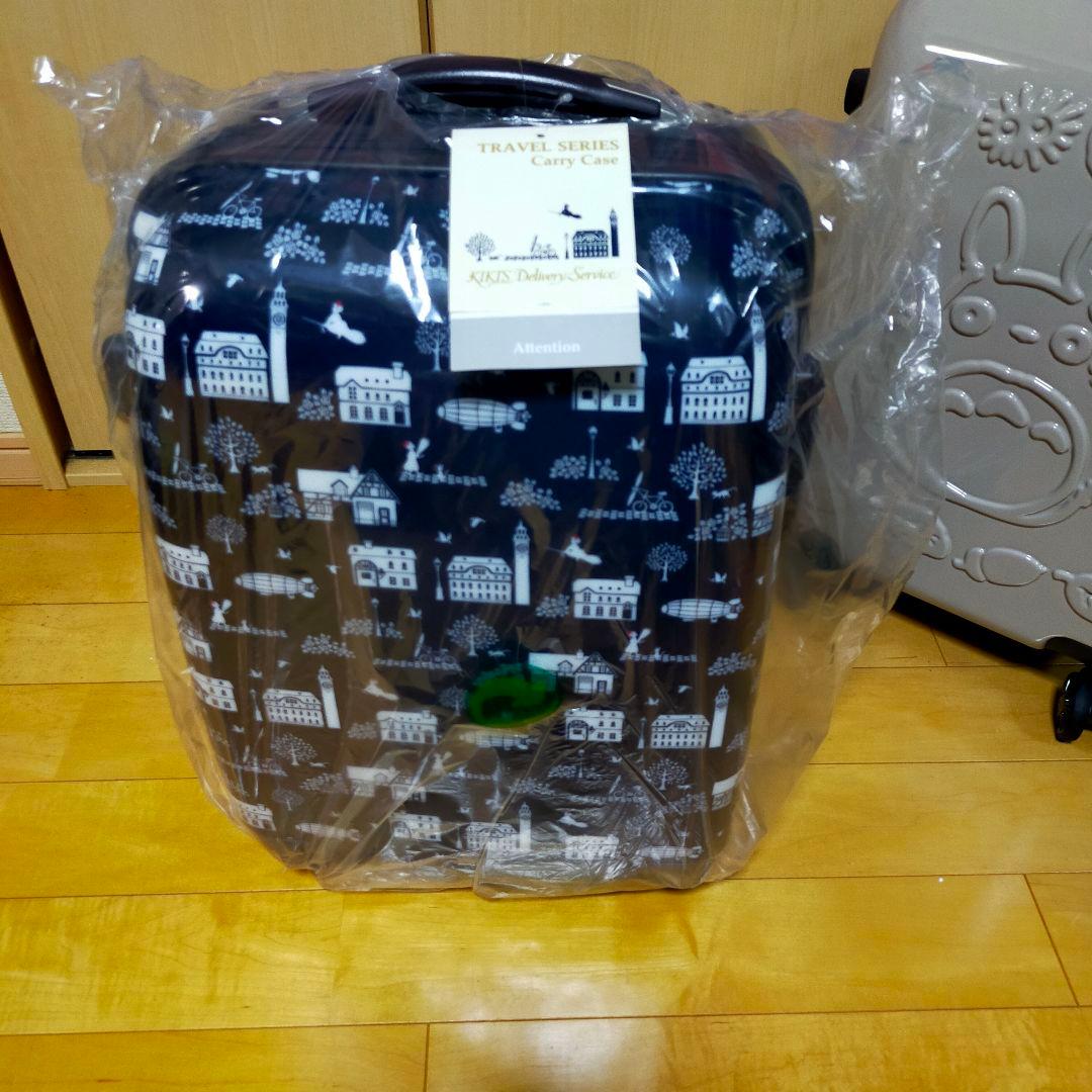 スタジオジブリ　キャリーケース　魔女の宅急便　GBL