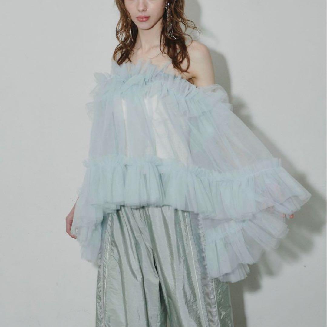 LA BELLE ETUDE 水色 フリルチュールキャミソール