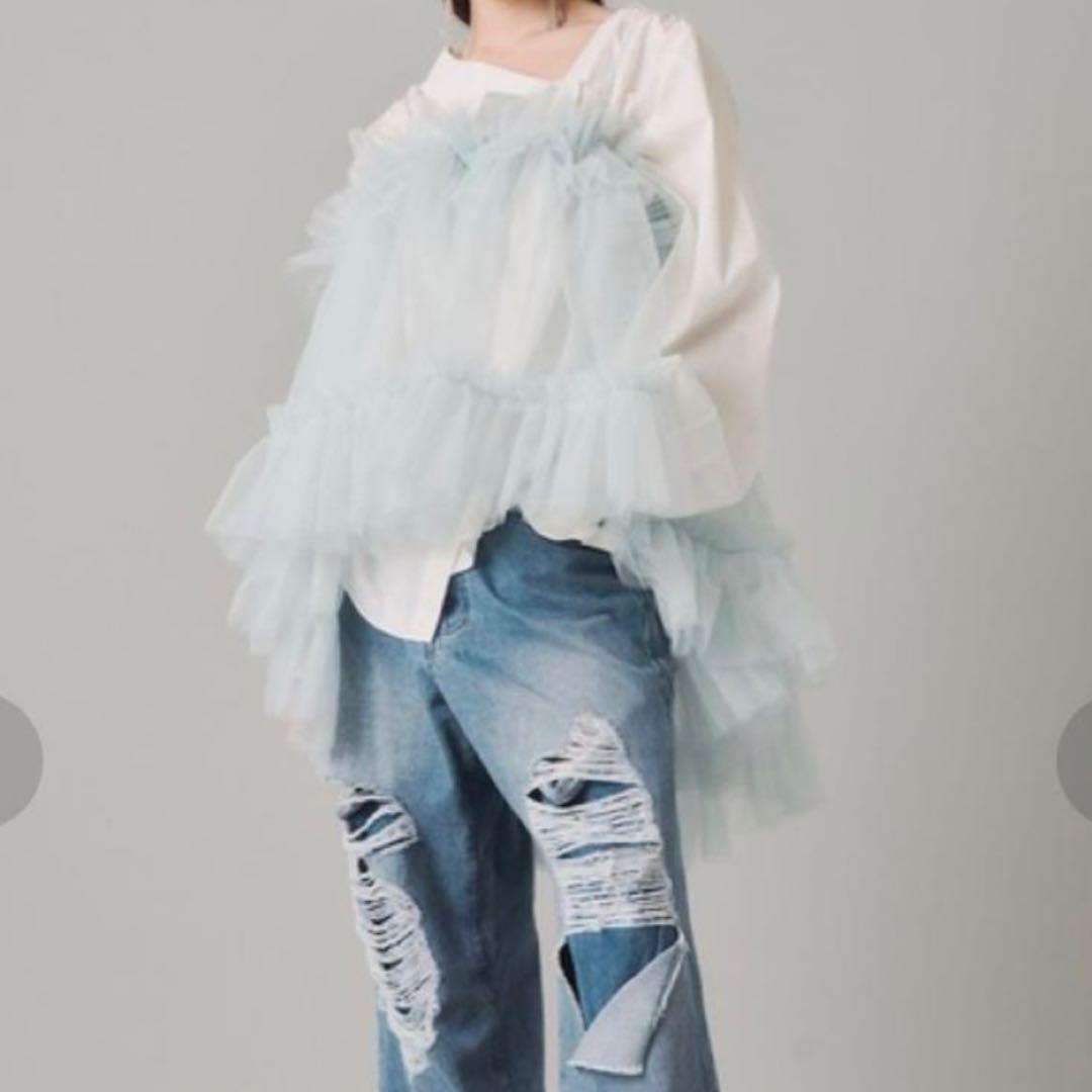 LA BELLE ETUDE 水色 フリルチュールキャミソール