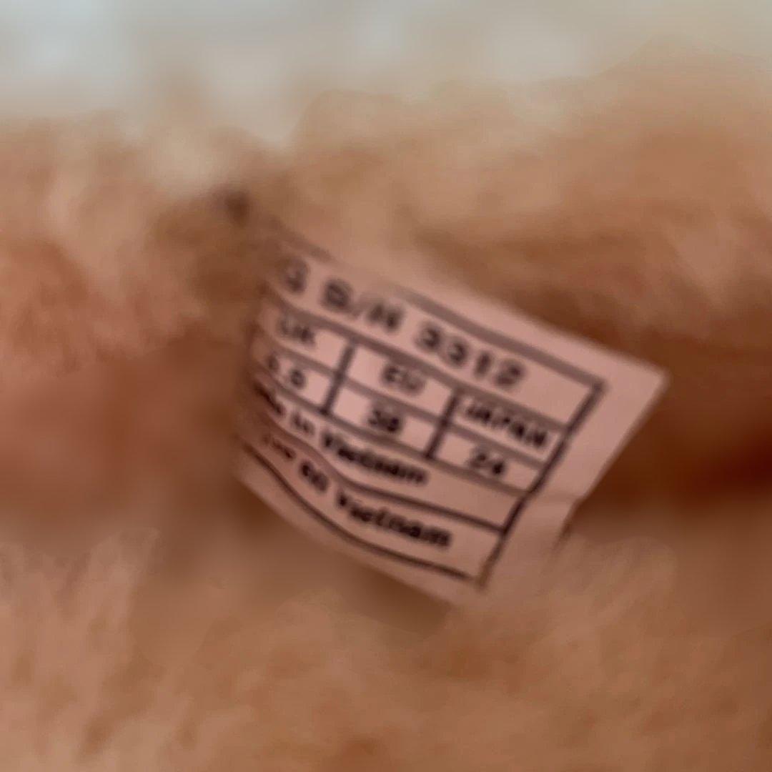 レア　ハワイ購入　UGG ピンク モカシン　ANSLEY アンスレー　US7