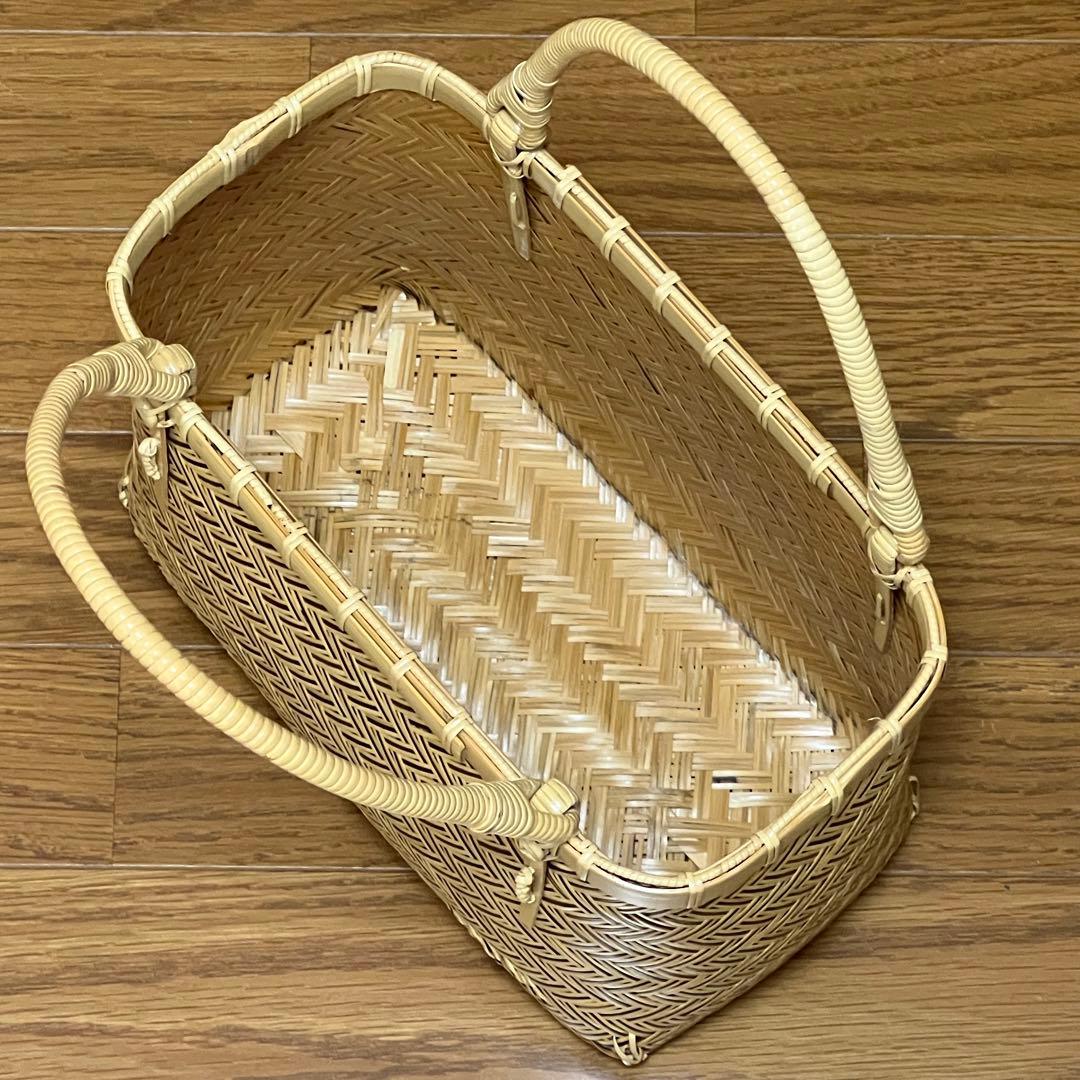 美しい編目の竹細工 ハンドバッグ