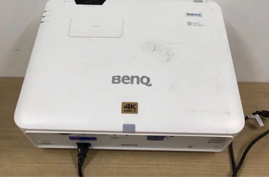 BenQ プロジェクター LK952 業務用　企業　ドット抜けなし