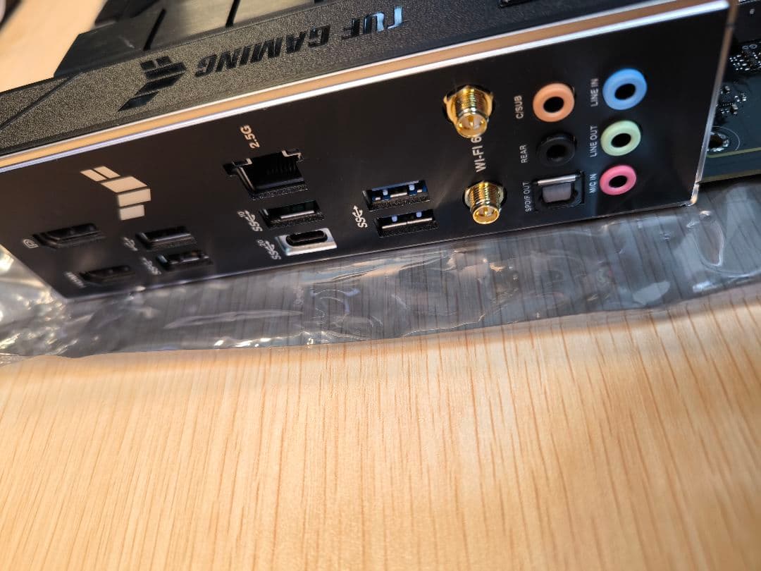 マザーボード ASUS TUF GAMING B760-PLUS WIFI D4