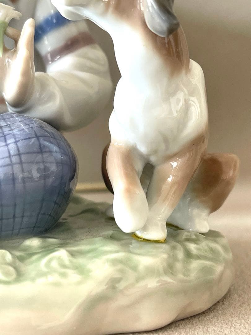 美品⭐︎LLADRO フィギュリン 5450 / マーガレットの花占い