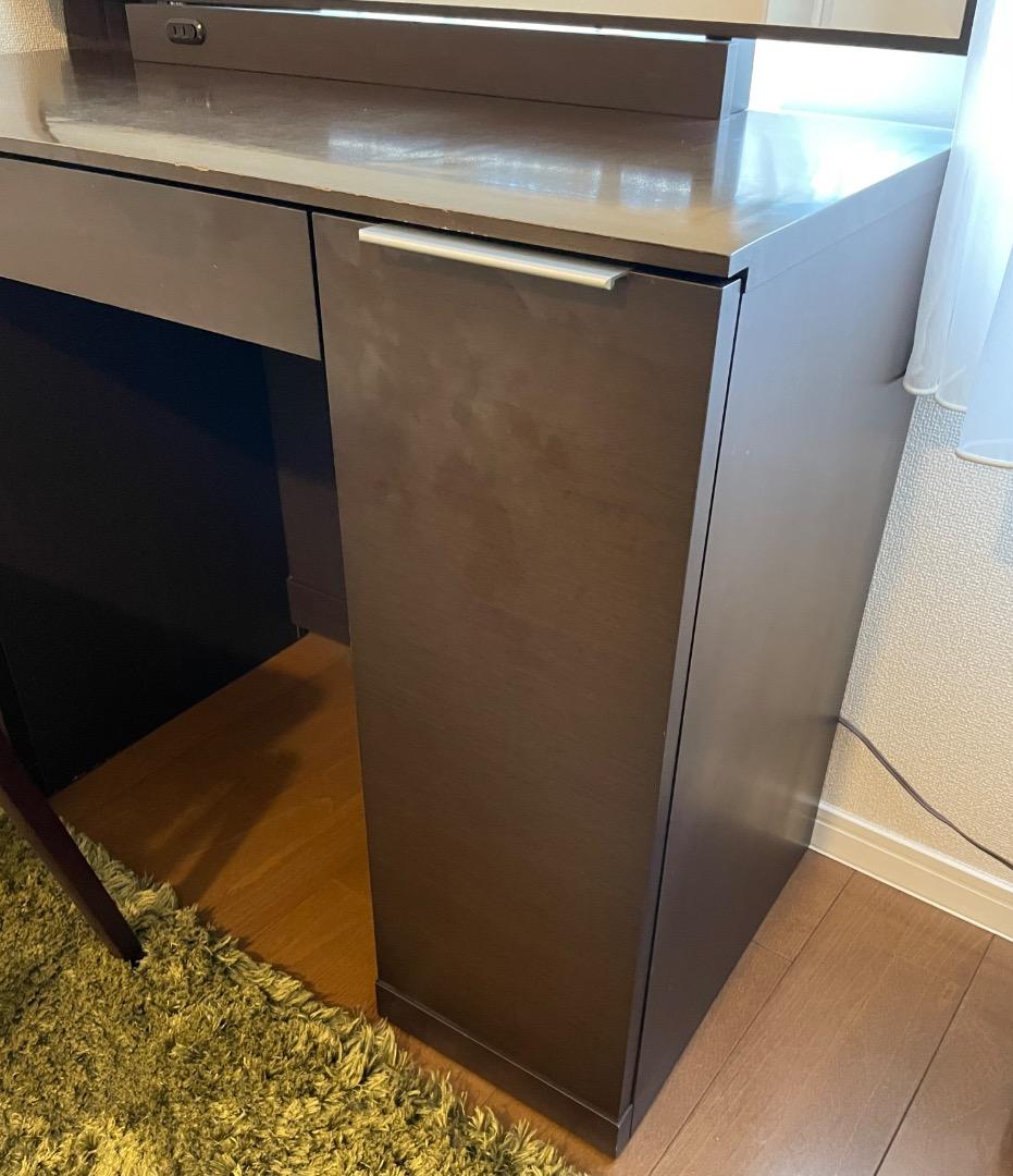 ドレッサー　ワイドミラー、大容量収納