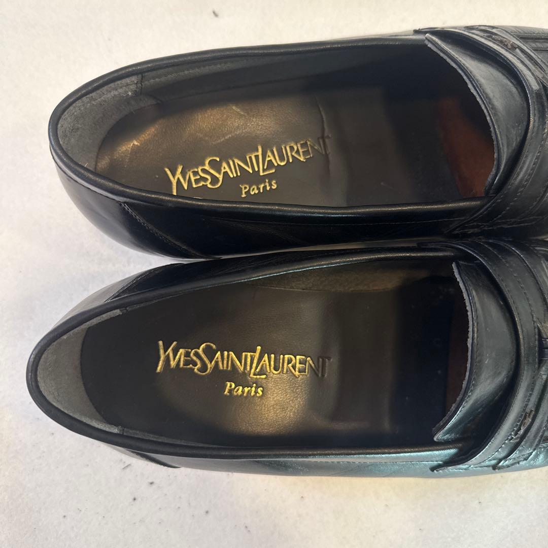 YVES SAINT LAURENT イヴサンローラン