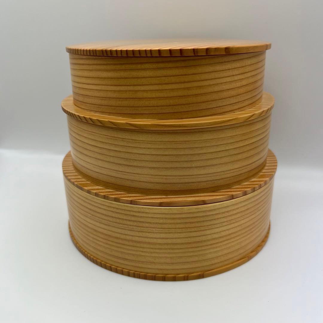 値下げ【新品】レア品　伝統工芸品丸三段竹の子重　曲げわっぱ 大館工芸社丸型弁当箱