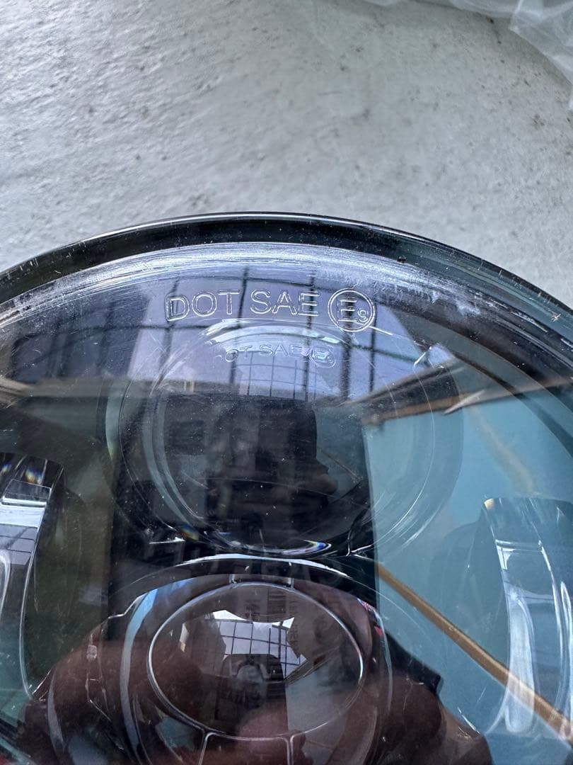 ハーレー　5-3/4 LEDヘッドライト Eマーク付