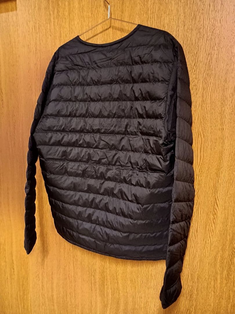 mont-bell スぺリオダウン・ラウンドネック・ジャケット