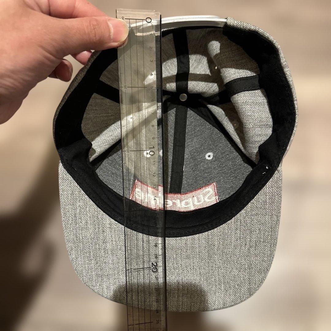 タ*カ様 Supreme グレー キャップ ジュニア