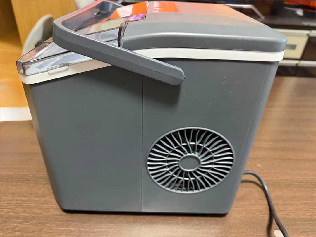 コンパクト製氷機 グレー 冷却ファン付き