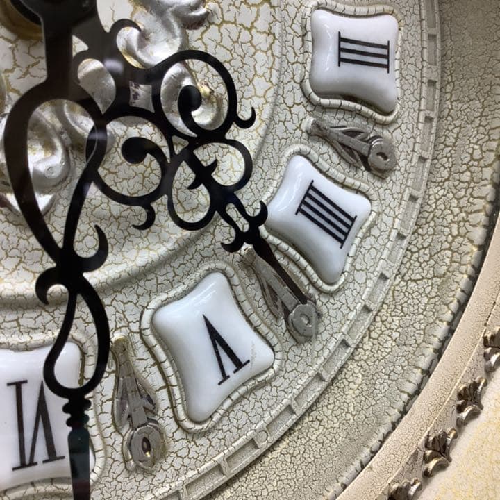 【福岡市内限定】リシェング　LISHENG 置時計　アンティーク風　ヴィンテージ