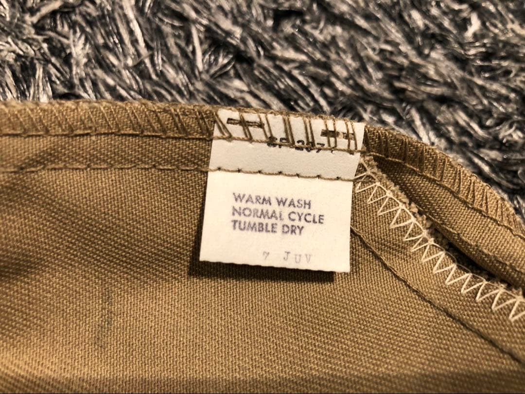 乙「フォロー割引してます」 【新品未使用】Levi’s キッズ70年代