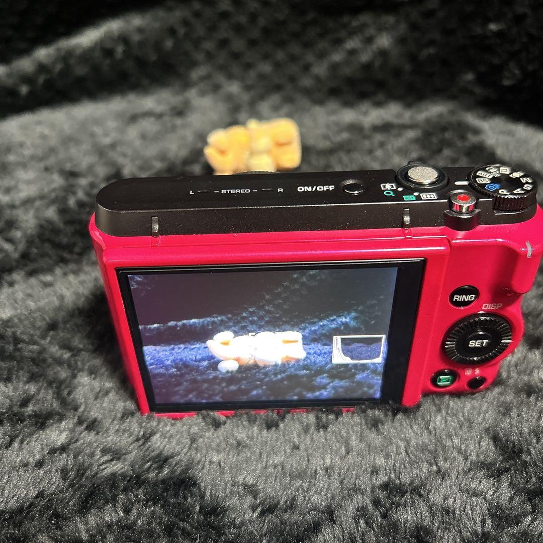 CASIO EX-ZR1300コンパクトデジタルカメラ