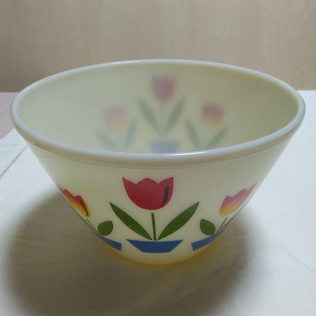 ヴィンテージFire King チューリップ柄 ボウル LL アイボリー·美品
