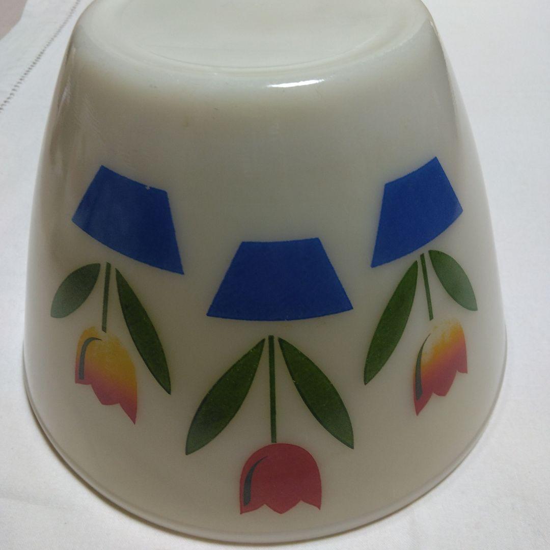 ヴィンテージFire King チューリップ柄 ボウル LL アイボリー·美品