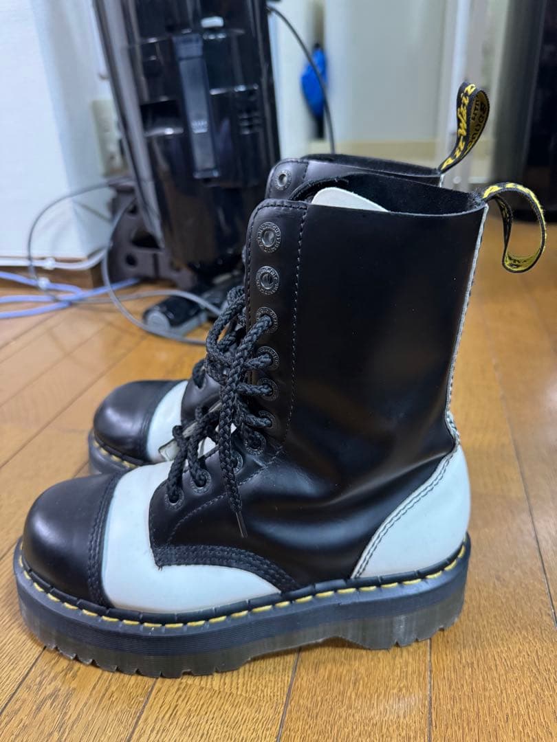 Dr.Martens クレイジーボム UK6