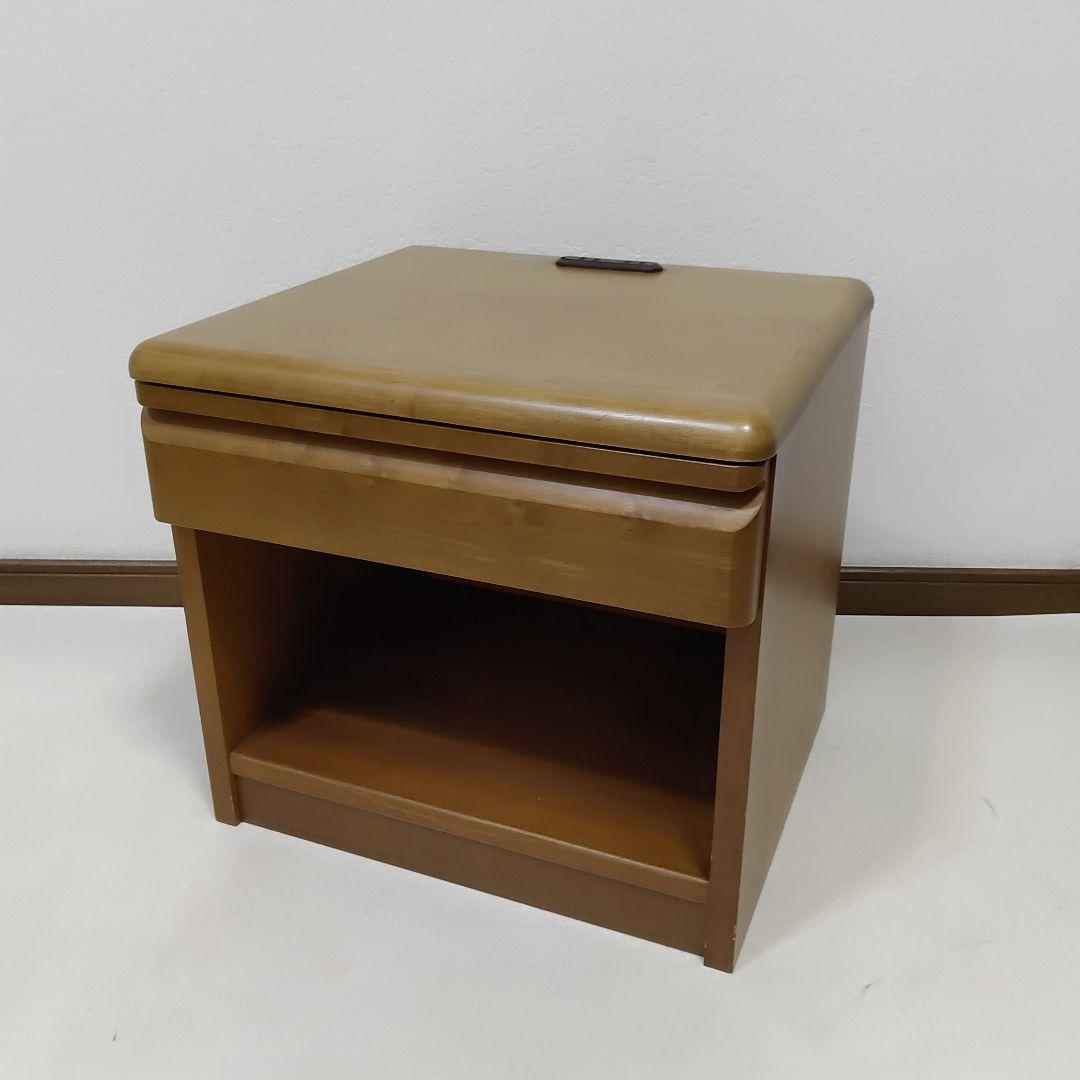 karimoku　カリモク家具　ナイトテーブル　サイドテーブル　送料無料