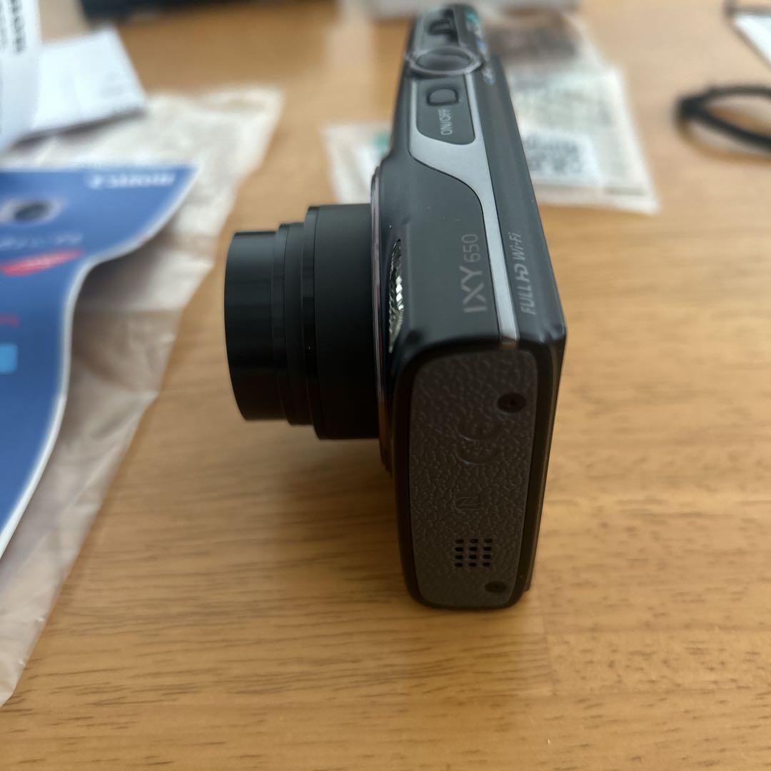 Canon IXY 650 コンパクトデジタルカメラ　ケース＆SDHCカード付き