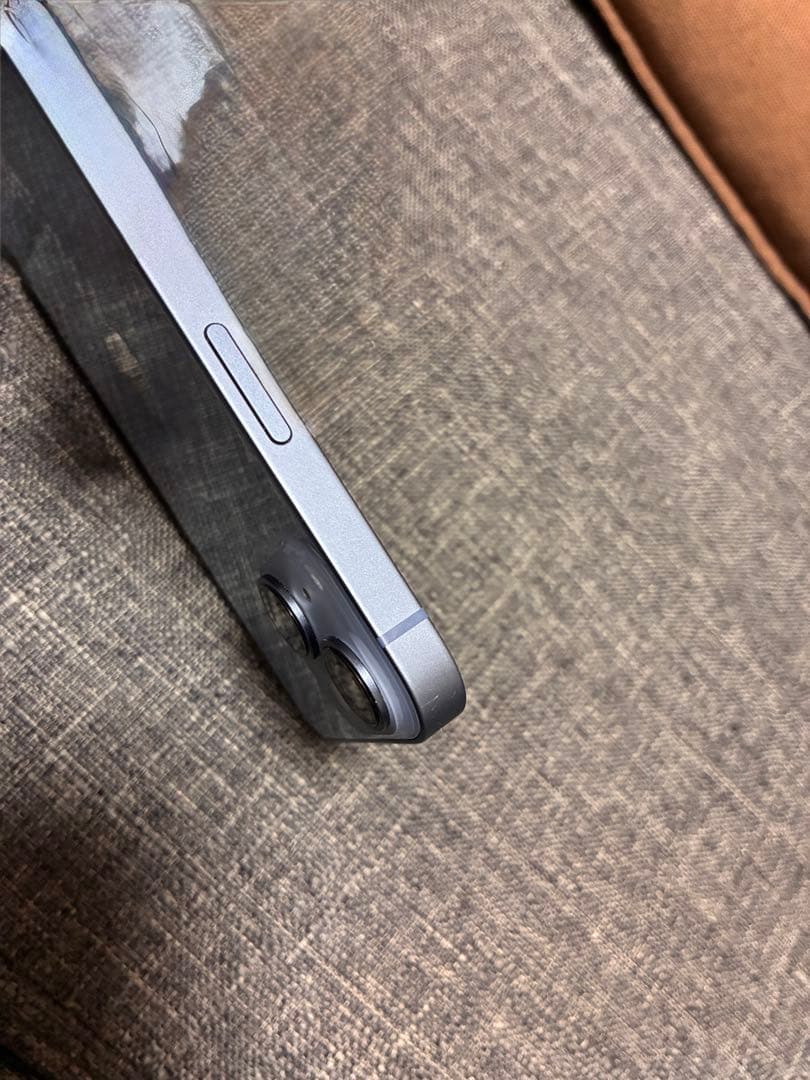 Apple iPhone 14 ブルー