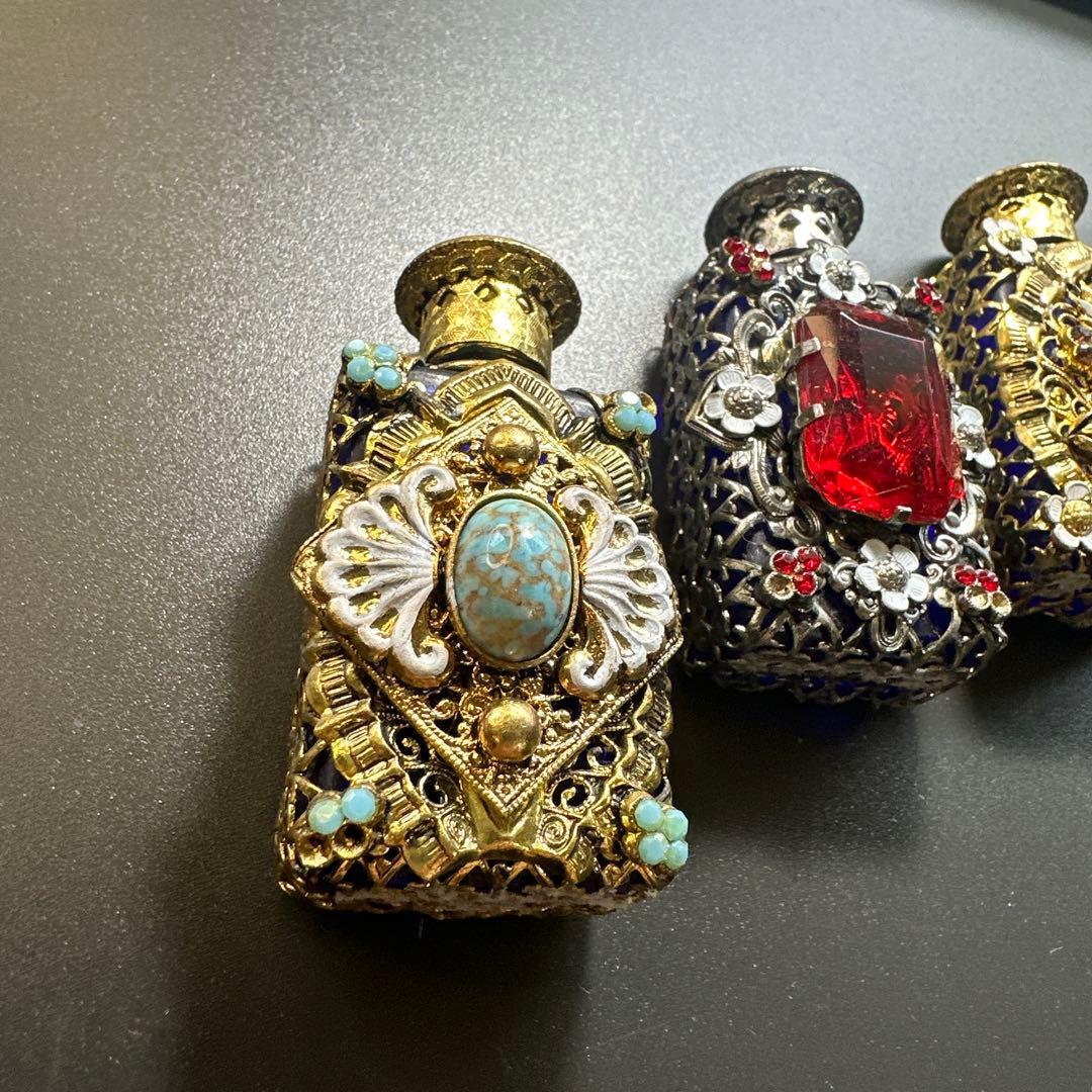 【専用価格】チェコガラス　ボヘミアン　ガラス　香水瓶　3点セット