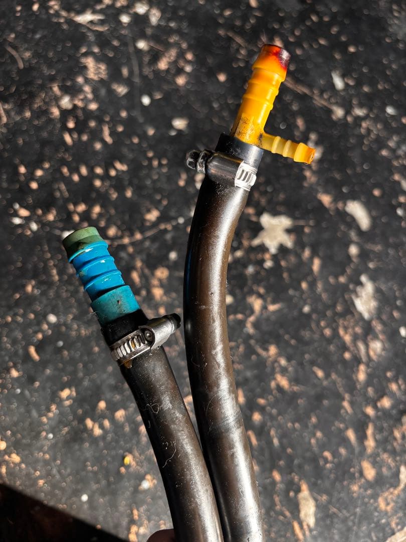 l880k オイルキャッチタンク　も。ファク製