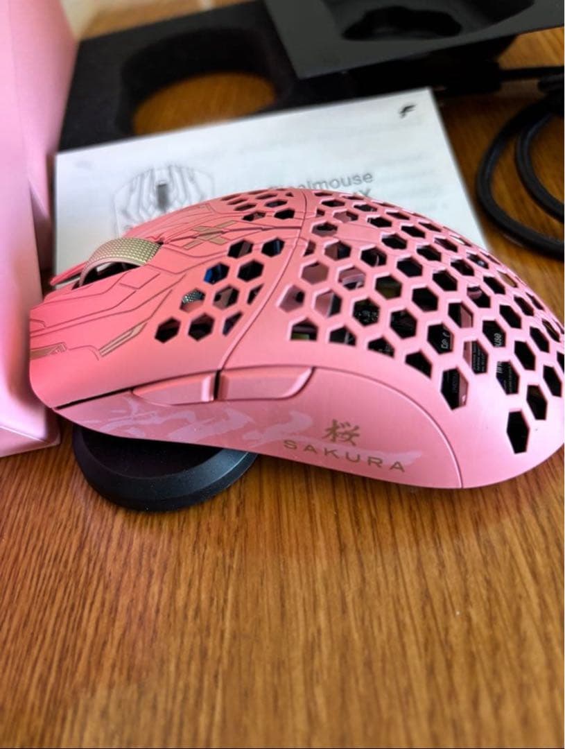 Finalmouse ULX SAKURA ワイヤレスゲーミングマウス