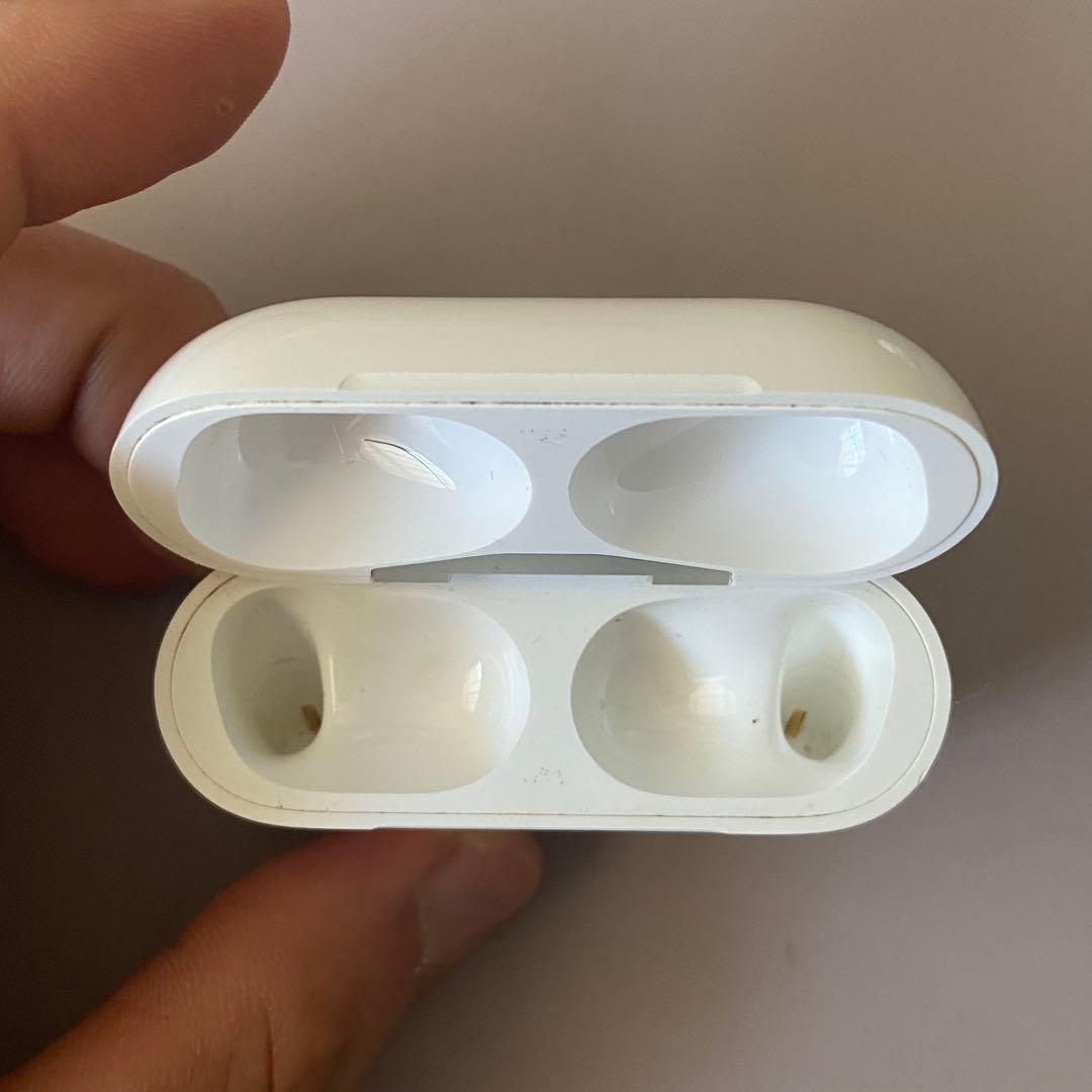 Air Pods Pro ケース、充電ケーブル、箱付き