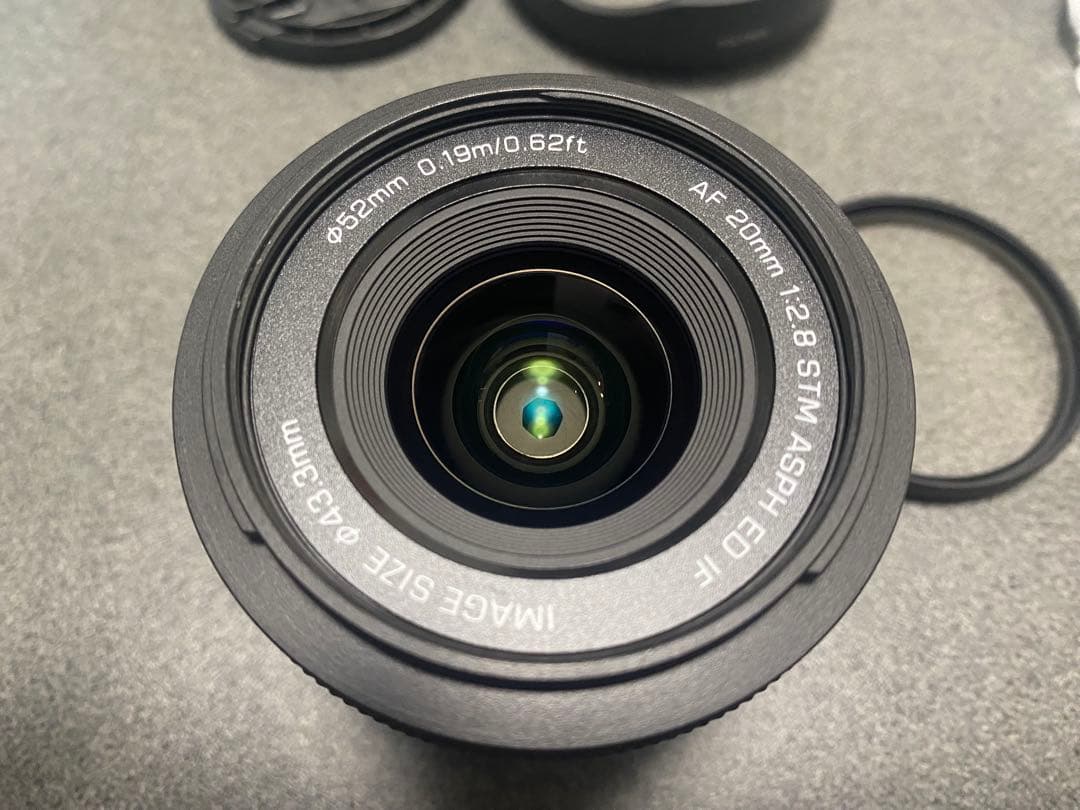 VILTROX AF 20mm f/2.8 おまけ付き