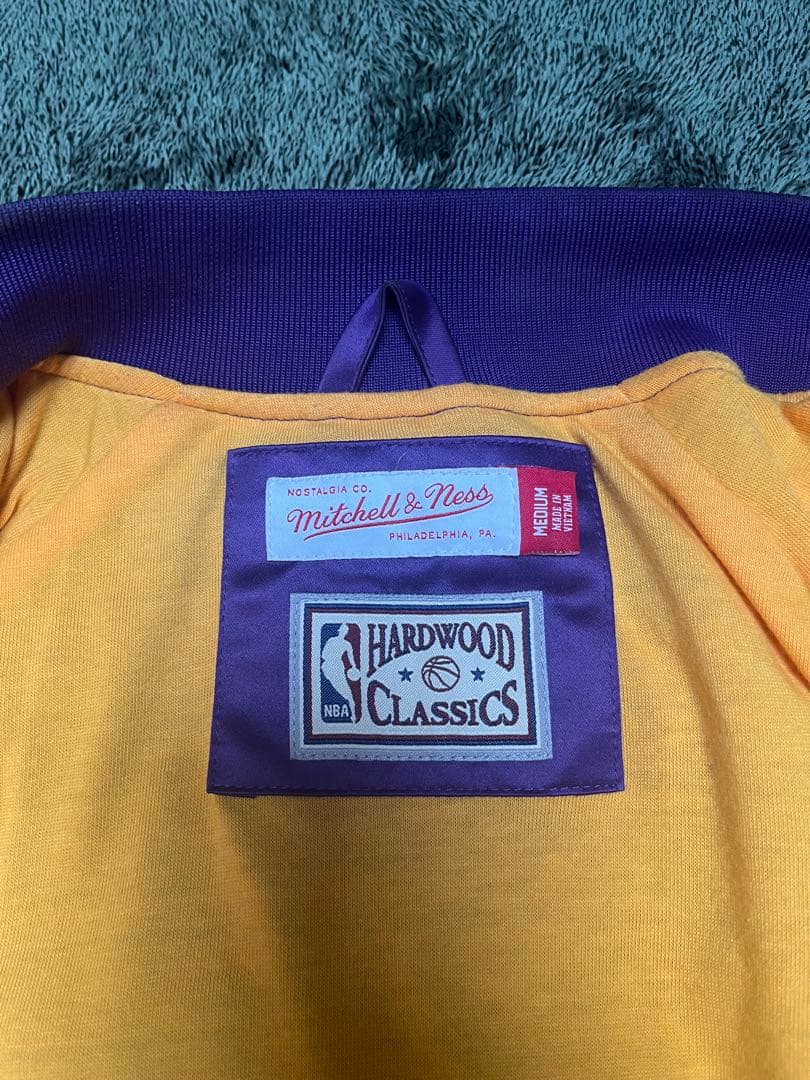 【正規品】Mitchell & Ness Lakers スタジャン NBA公式