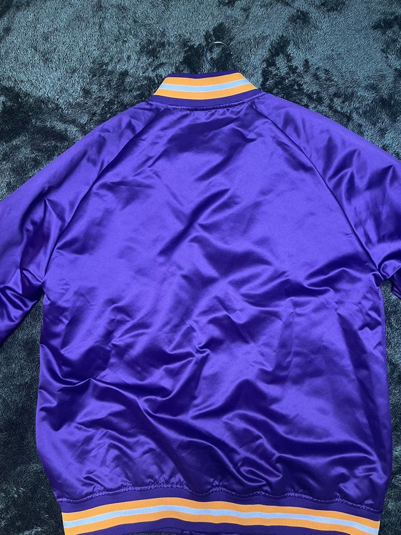 【正規品】Mitchell & Ness Lakers スタジャン NBA公式