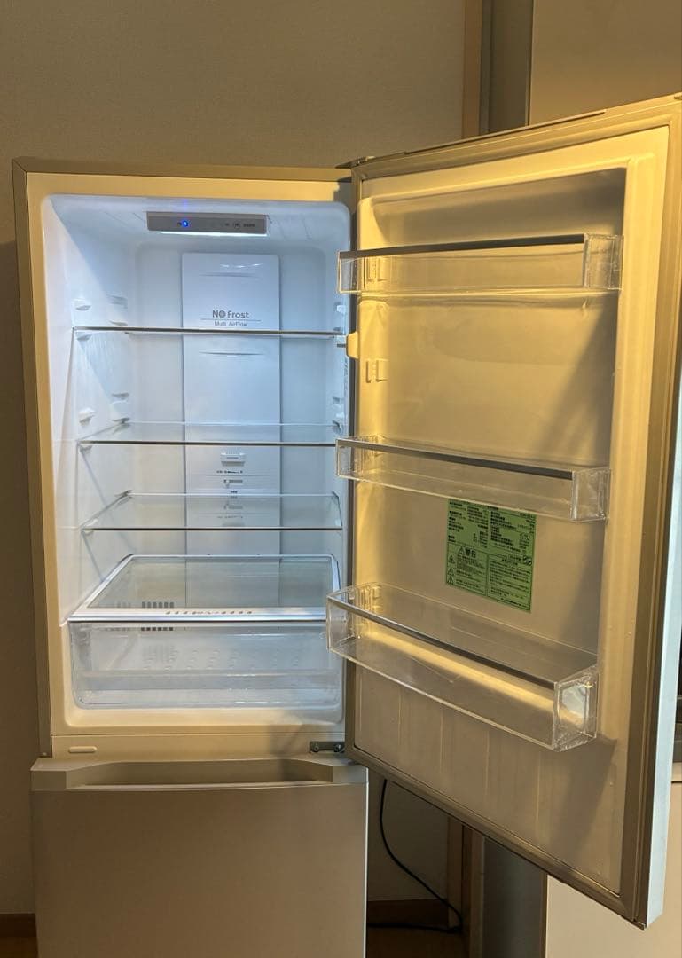 アイリスオーヤマ 冷蔵庫231L IRSN-23A 2023年製 シルバー