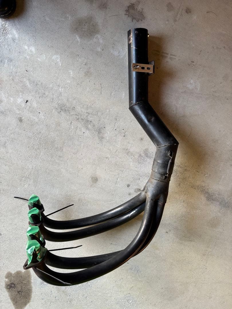 cb400f マフラー　ショート管