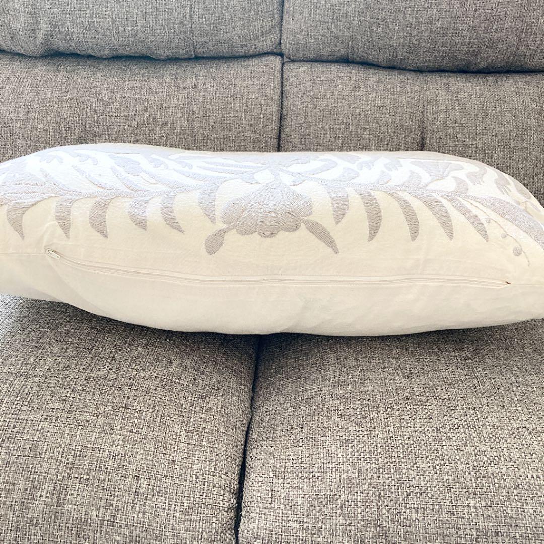 新品＊クッションカバー＊大きい＊グレー＊動物＊植物＊花＊オトミ刺繍＊メキシコ雑貨