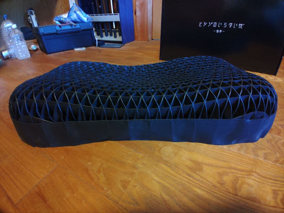 ひつじのいらない枕　極柔　枕カバー ブラックレーベルカバー 箱付き。