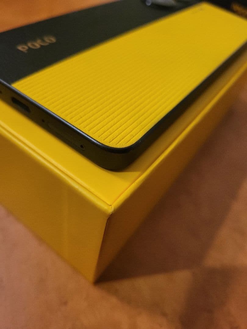 POCO X7 Pro イエロー 258GBモデル 箱付き