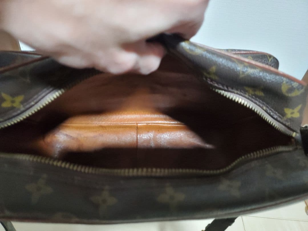 Louis Vuitton モノグラム レポーター ショルダーバッグ