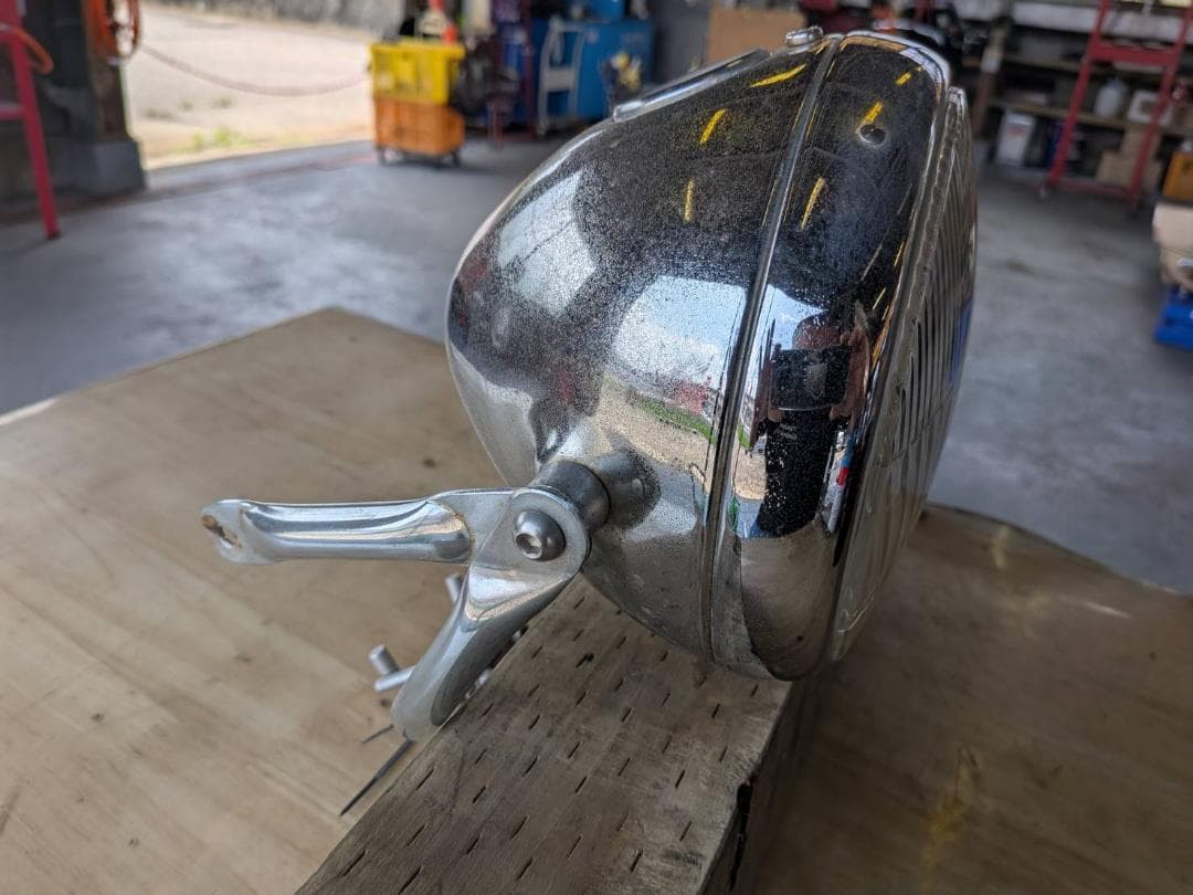 SR400　社外ルーカスヘッドライト、ステー、ハンドルストッパーセット